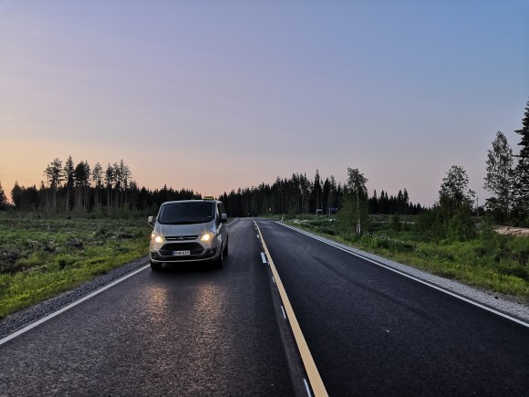 1+8 Suuri esteetön taksiauto